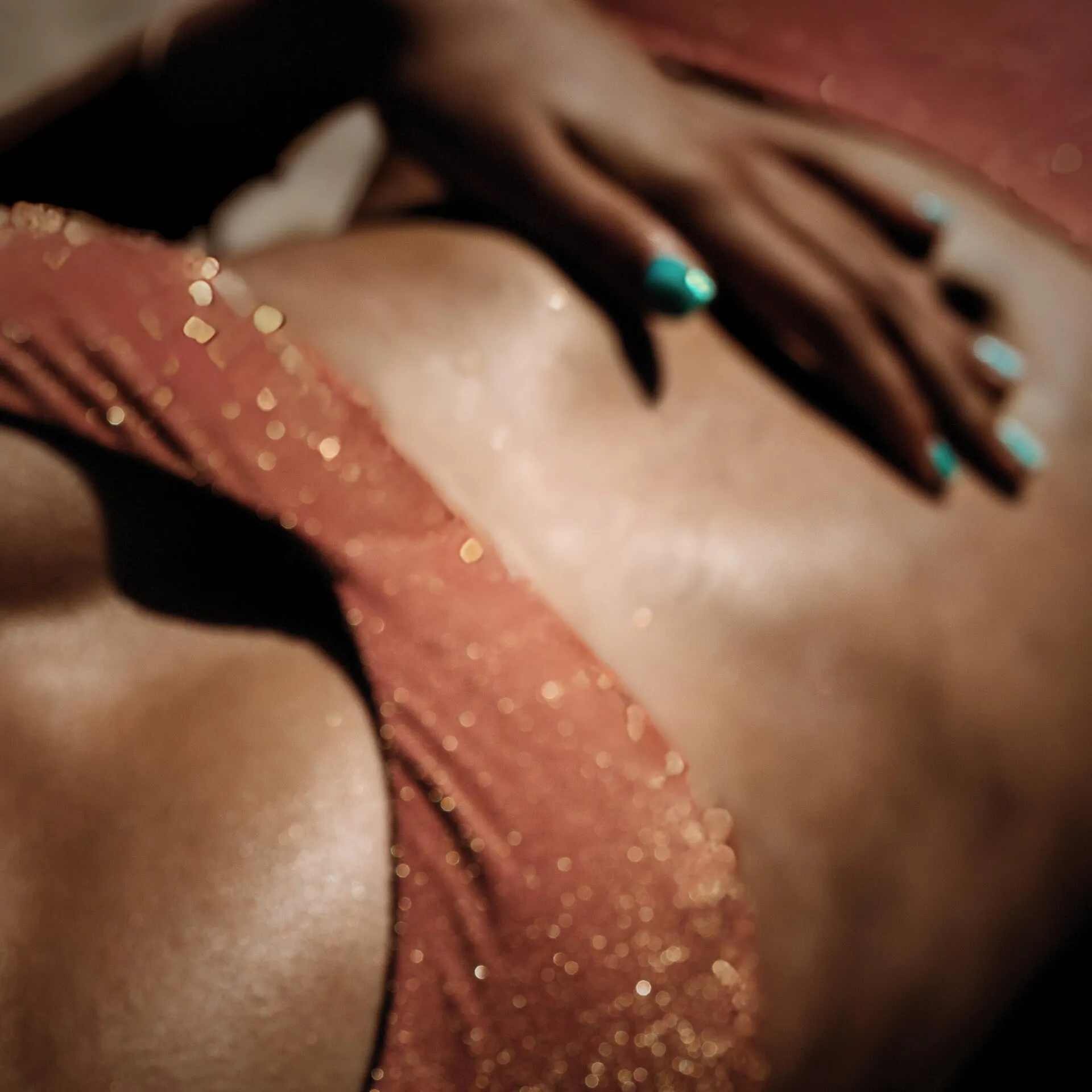 Intimate rejuvenation at home, just the way you love